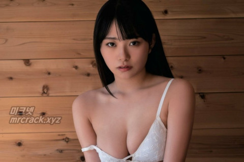 그라돌 사쿠라이 키호 인터뷰 전편, '100cm I컵 첫 그라비아의 기억'