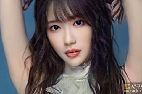 안자이 라라, '주간 포스트'에서 초 거대 포스터 공개