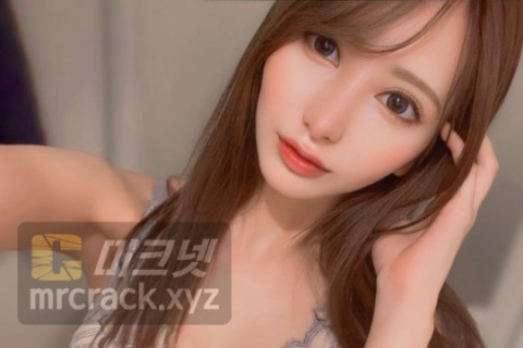 나츠키 마론, 소속사 이적으로 활동명 '나츠요 에루'로 변경