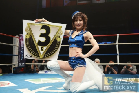 쿠마다 요코, K-1 라운드걸로 나서 '체중감량을 실패해 슬프다'