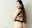모델 리얼애스버니 실물 직찍 / 온리팬스 촬영 섹시한 바디 수트 - 모델 REALASSBUNNY