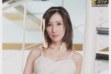 줄리아 SNS 활동 정지 발표, 이유는 따로 밝히지 않아..