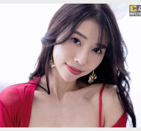 AV 배우 우에하 아야 은퇴 선언, 2025년 11월 마지막 작품 발매 예정