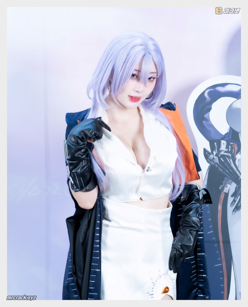 셀포 직찍 2025 코믹월드 SUMMER 신월동행 부스 250719 - 코스어 셀포