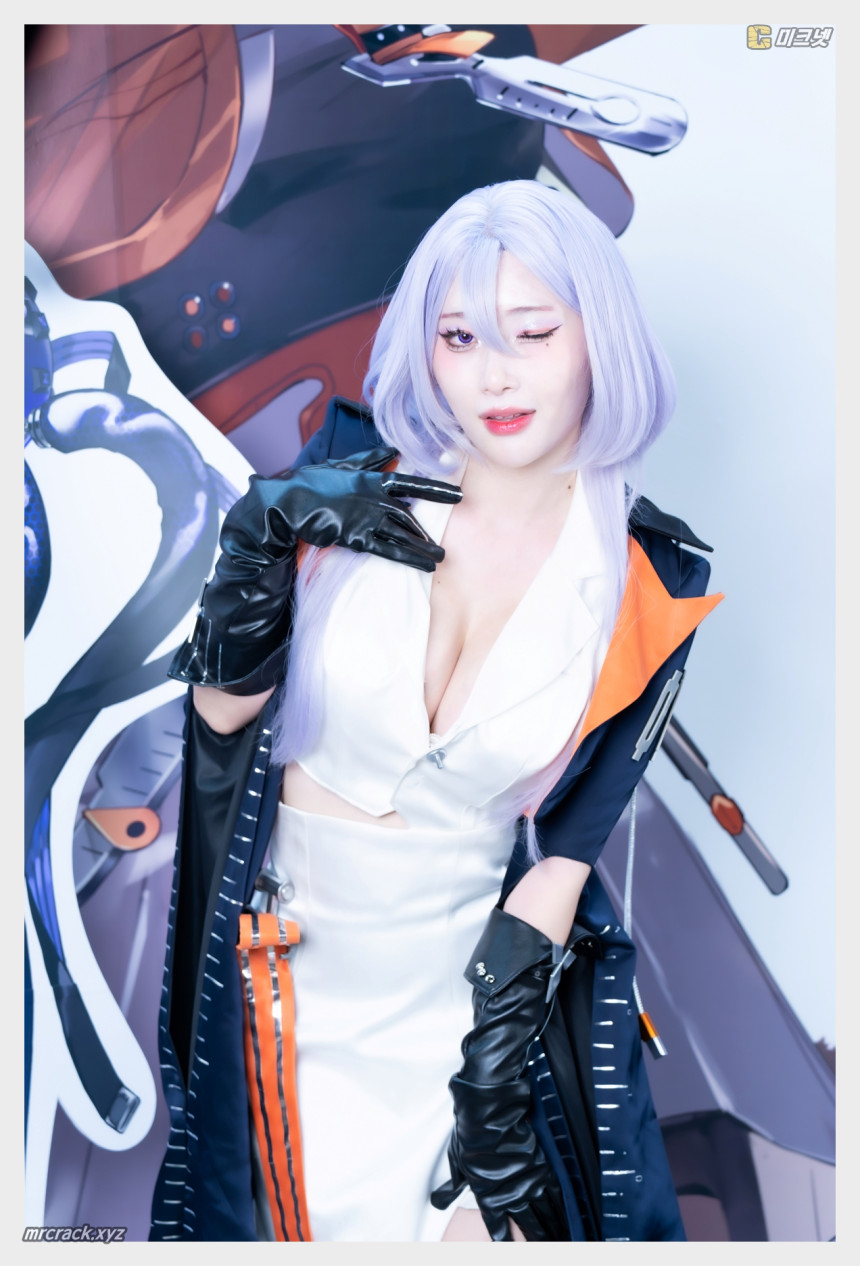 셀포 직찍 2025 코믹월드 SUMMER 신월동행 부스 250719 - 코스어 셀포