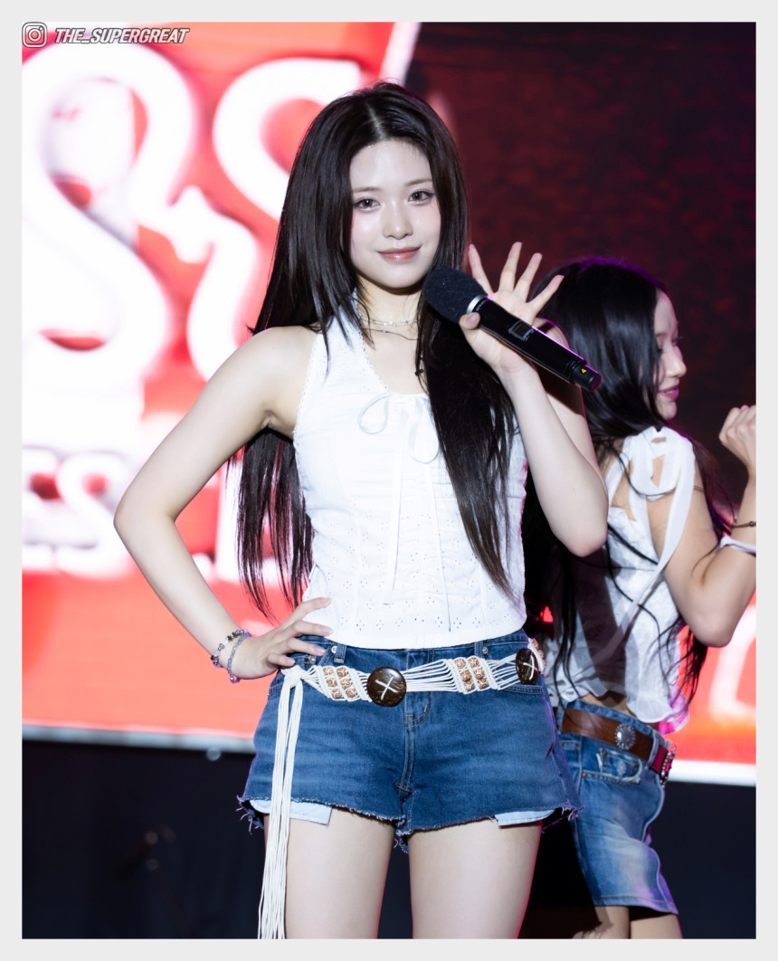 리센느 제나 2025 여르미오페스티벌 250816 직찍