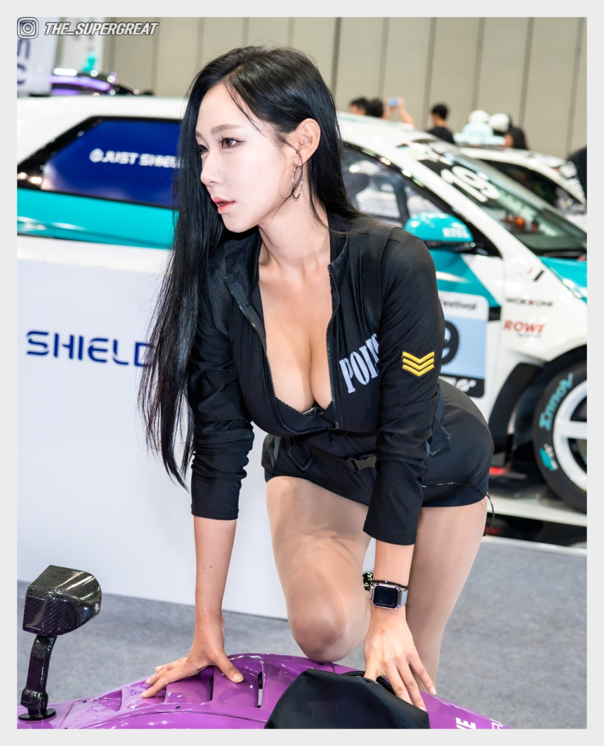 꽃태희 2025 오토살롱테크코리아 저스트 쉴드 부스 250920 직찍 - 모델 꽃태희