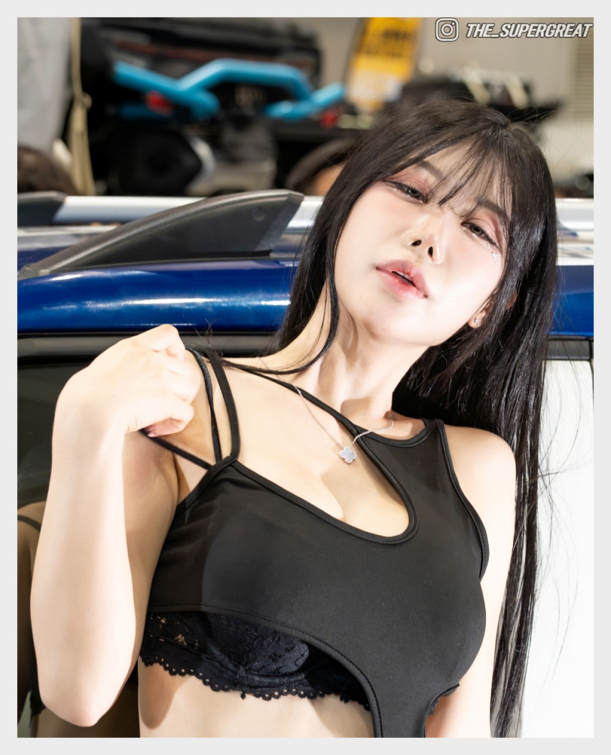 정은이 2025 오토살롱테크코리아 브라비오 부스 250920 직찍 - 모델 정은이 - 16