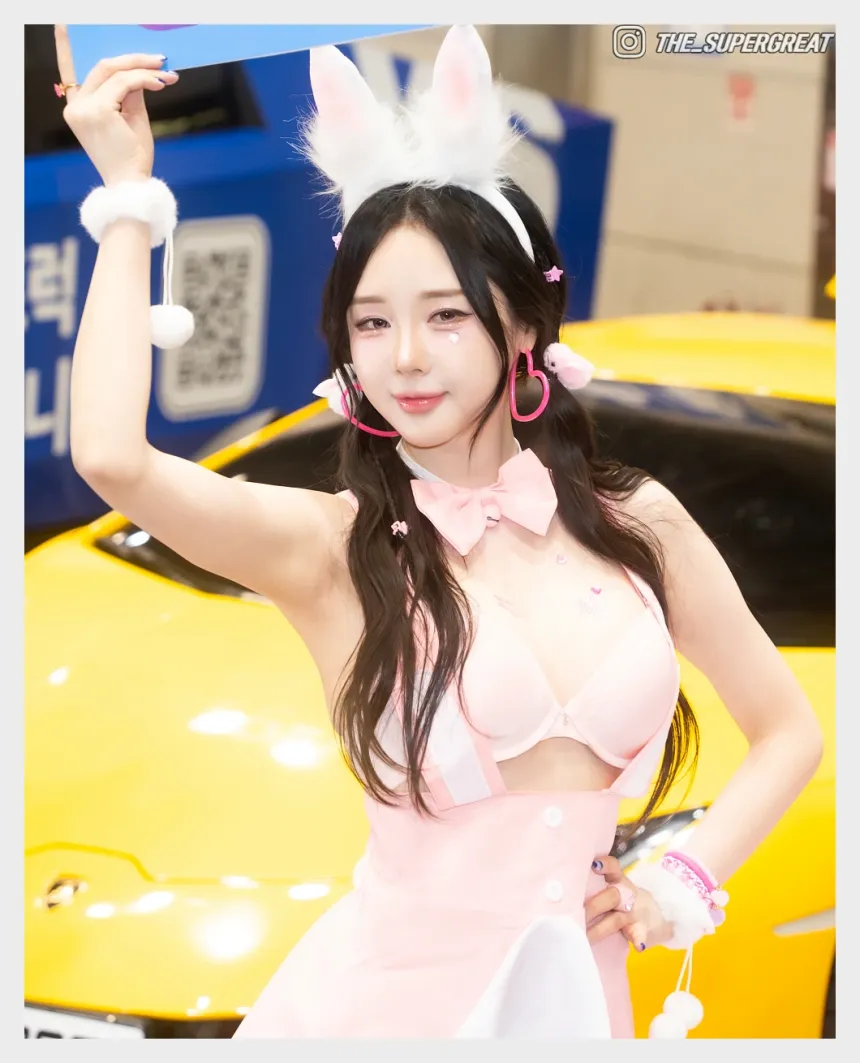 반하리 2025 오토살롱테크코리아 250921 직찍 - 모델 반하리 - 4