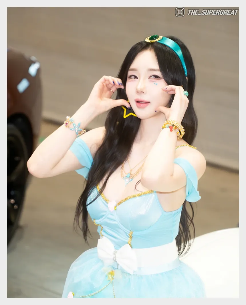 반하리 2025 오토살롱테크코리아 250921 직찍 - 모델 반하리 - 28
