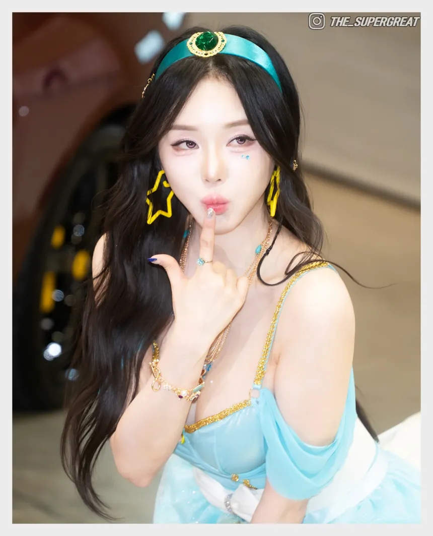 반하리 2025 오토살롱테크코리아 250921 직찍 - 모델 반하리 - 31