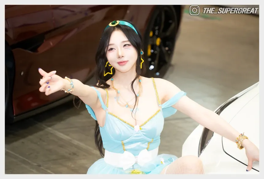 반하리 2025 오토살롱테크코리아 250921 직찍 - 모델 반하리 - 41